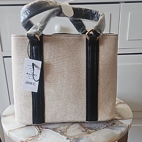 Aldo Black and Tan Tote Bag - Picture 7 of 8